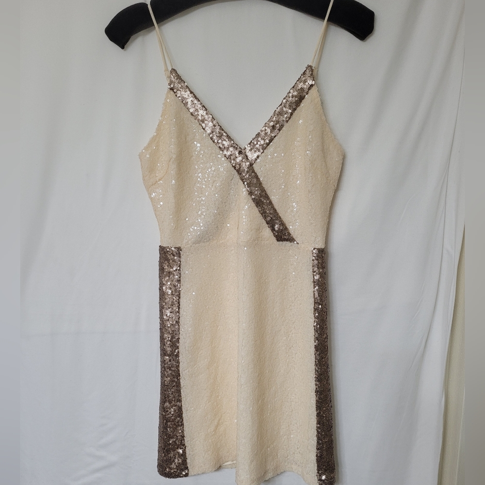 GIANNI BINI Women's Bodycon Sequin Dress in Gold and Cream Size XS
